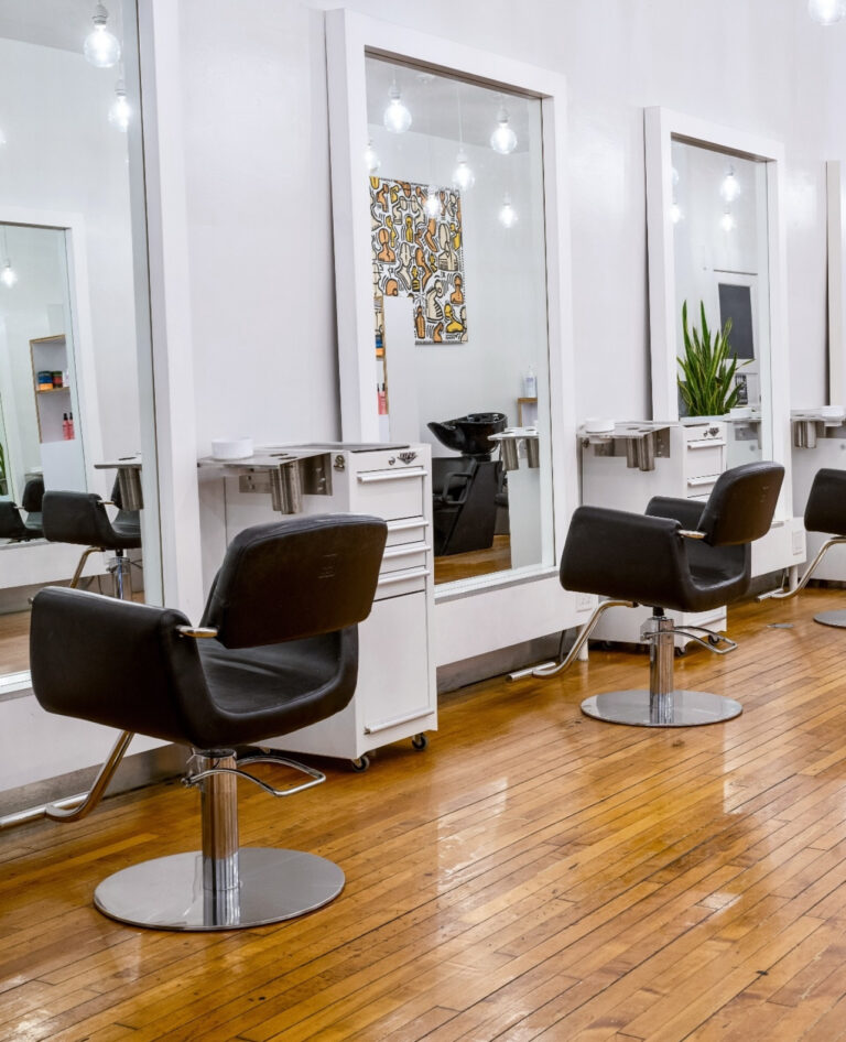 nsalo salon