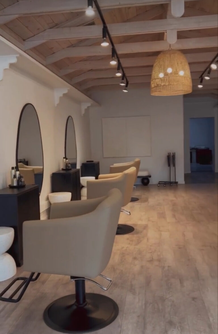 nine twenty one salon