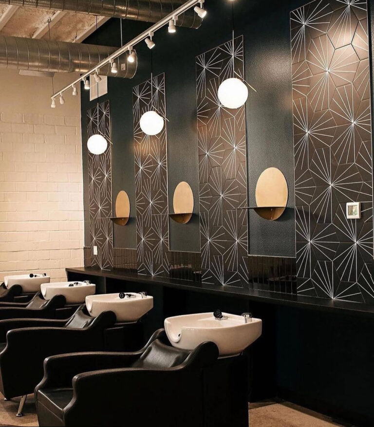 SALON NV