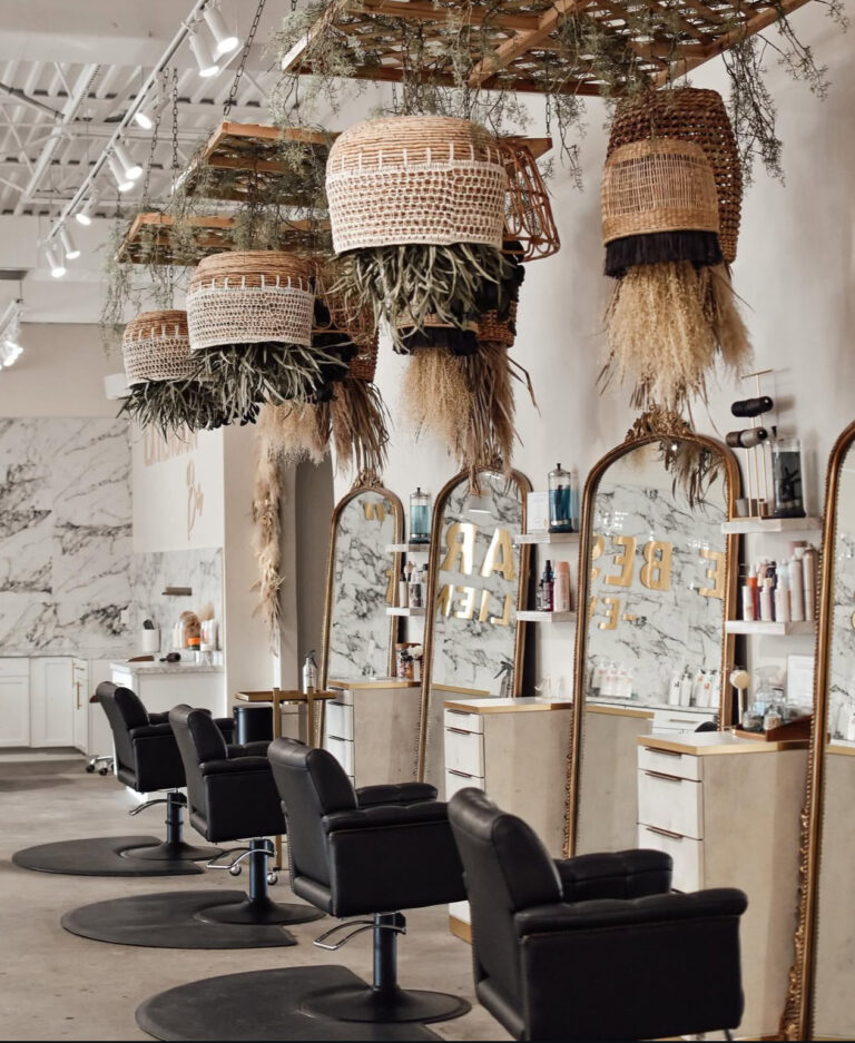 AltaR’d Salon