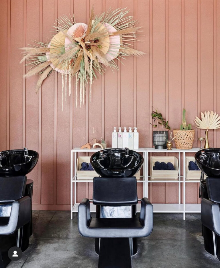 CARBON SALON